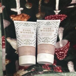 Bath & Body Works Pure Wonder Body Scrub Set - White and Pink